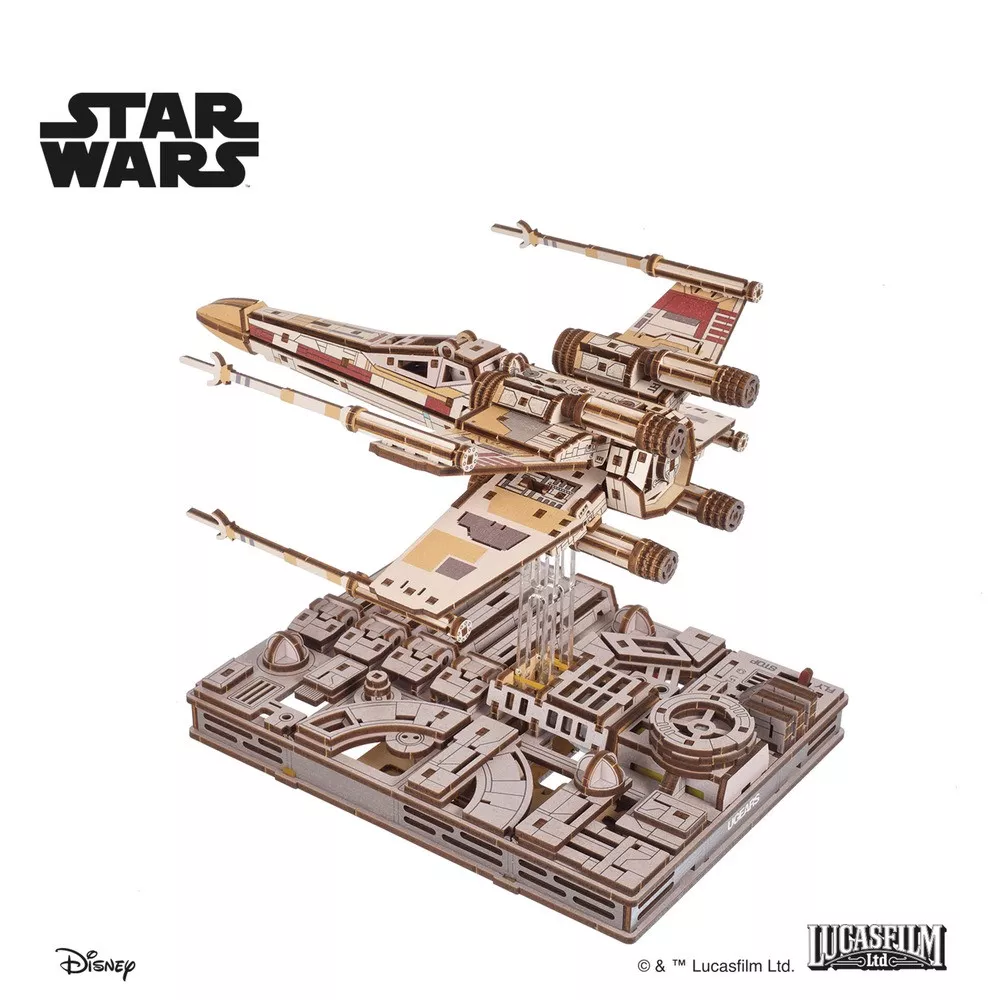 Maquette 3D X-Wing Star Wars en Bois