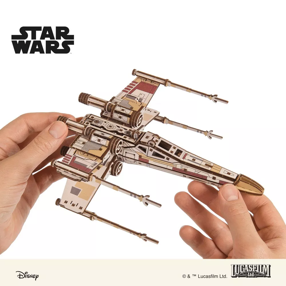 Maquette 3D X-Wing Star Wars en Bois