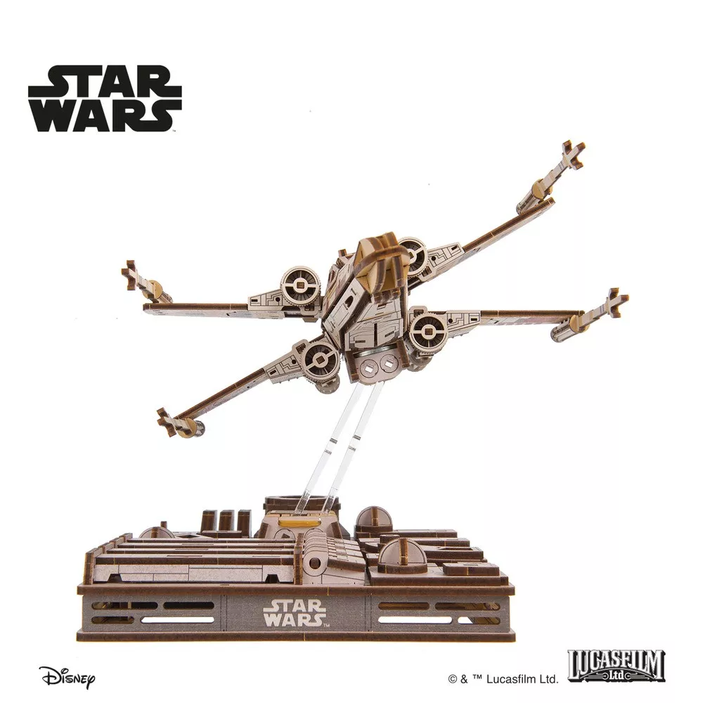 Maquette 3D X-Wing Star Wars en Bois