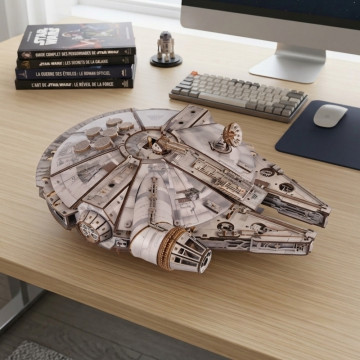 Maquette 3D Faucon Millenium Star Wars en Bois Maquette 3D Faucon Millenium Star Wars en Bois