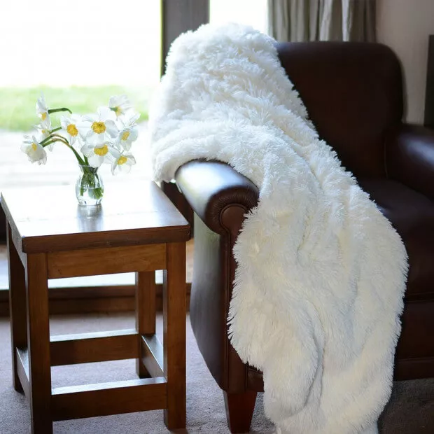 Plaid Snug-Rug Yeti