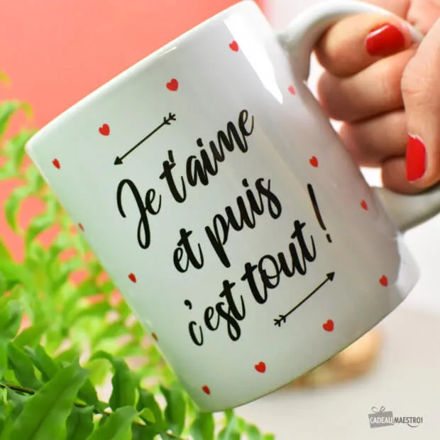 Mug "Je t’aime et puis c'est tout !" à Personnaliser - Mini Coeurs Dites "je t'aime" avec originalité