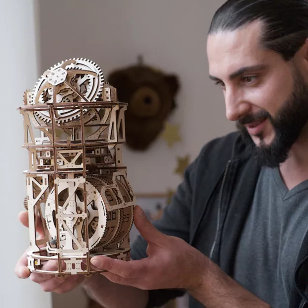 Horloge de Bureau Newton en Bois à Monter à assembler soi-même